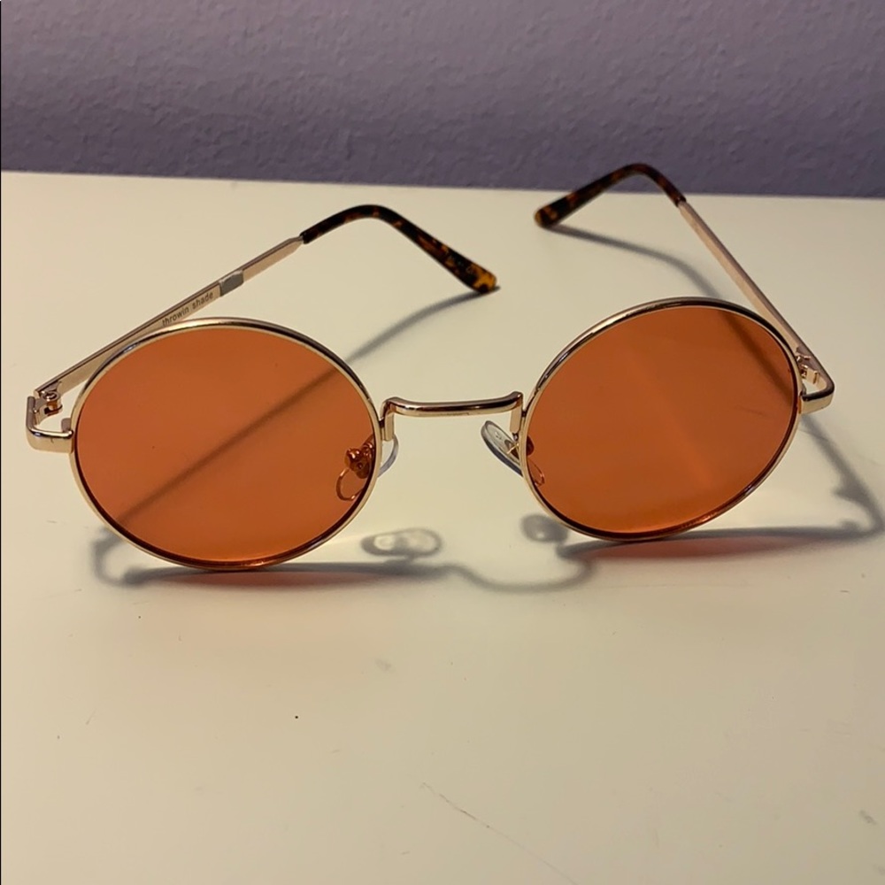 Color-Tinted Circle Framed Sunglasses